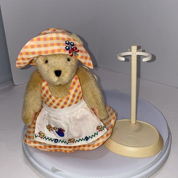 Vintage Muffy Vanderbear Spring Chicks Dress-up Bear Plaid Dress Teddy Bear - Picture 14 of 14